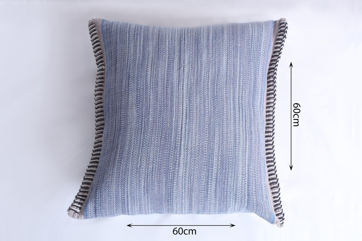 60 x 60 cm Mena Pillow