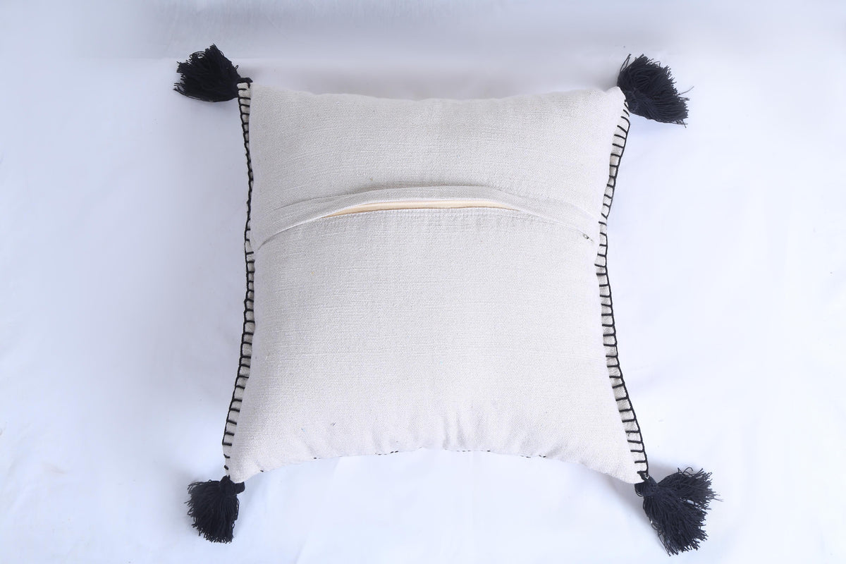 50 x 50 cm Nerma Pillow