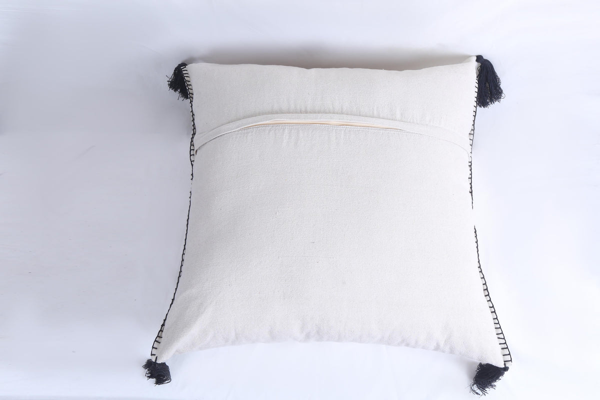 80 x 80 cm Nerma Pillow