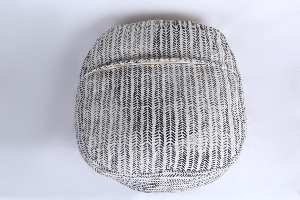 70 x 40 cm Mena Pouf