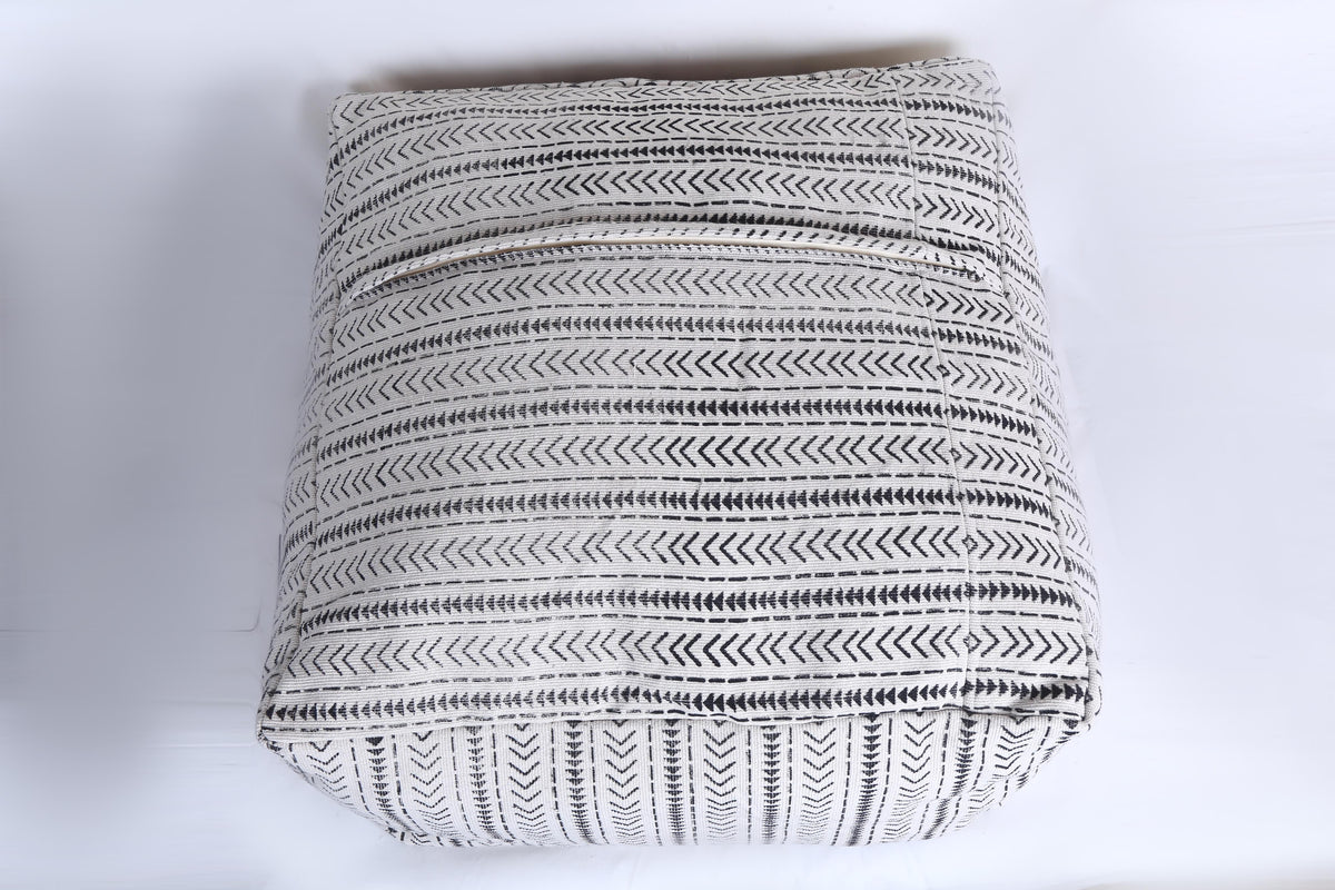 70 x 40 cm Mena Pouf