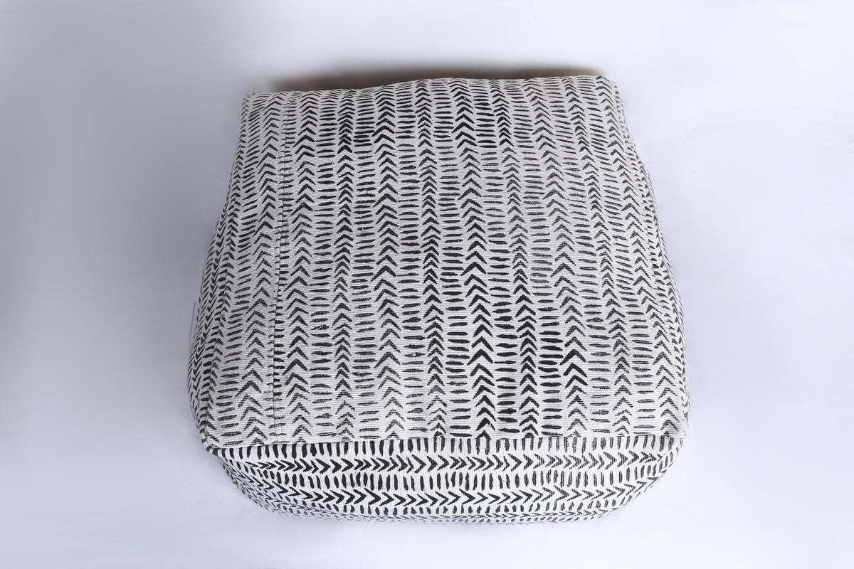 70 x 40 cm Mena Pouf