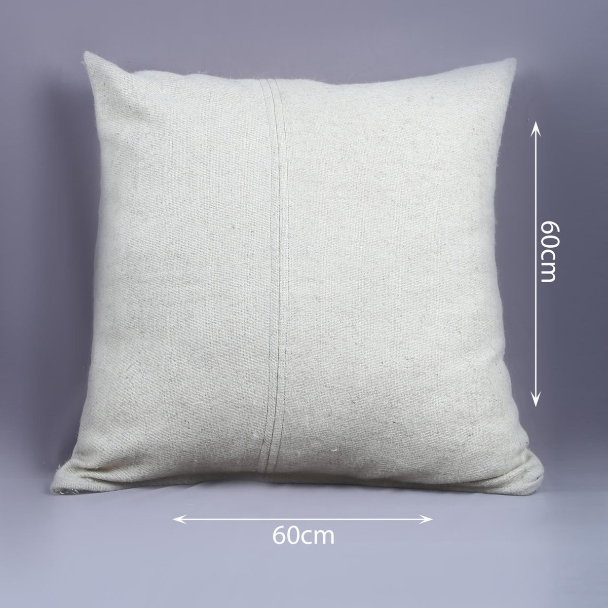 60 x 60 cm Bara Pillow