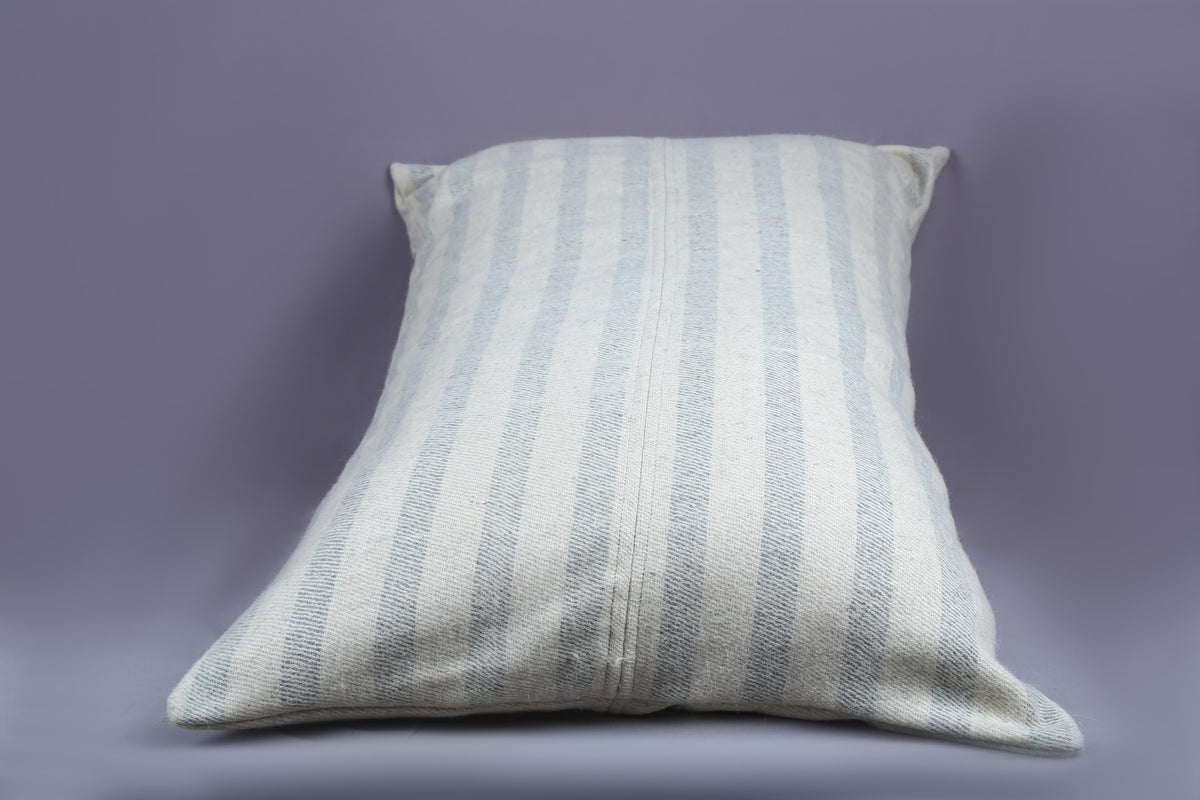 65 x 100 cm Bara Pillow